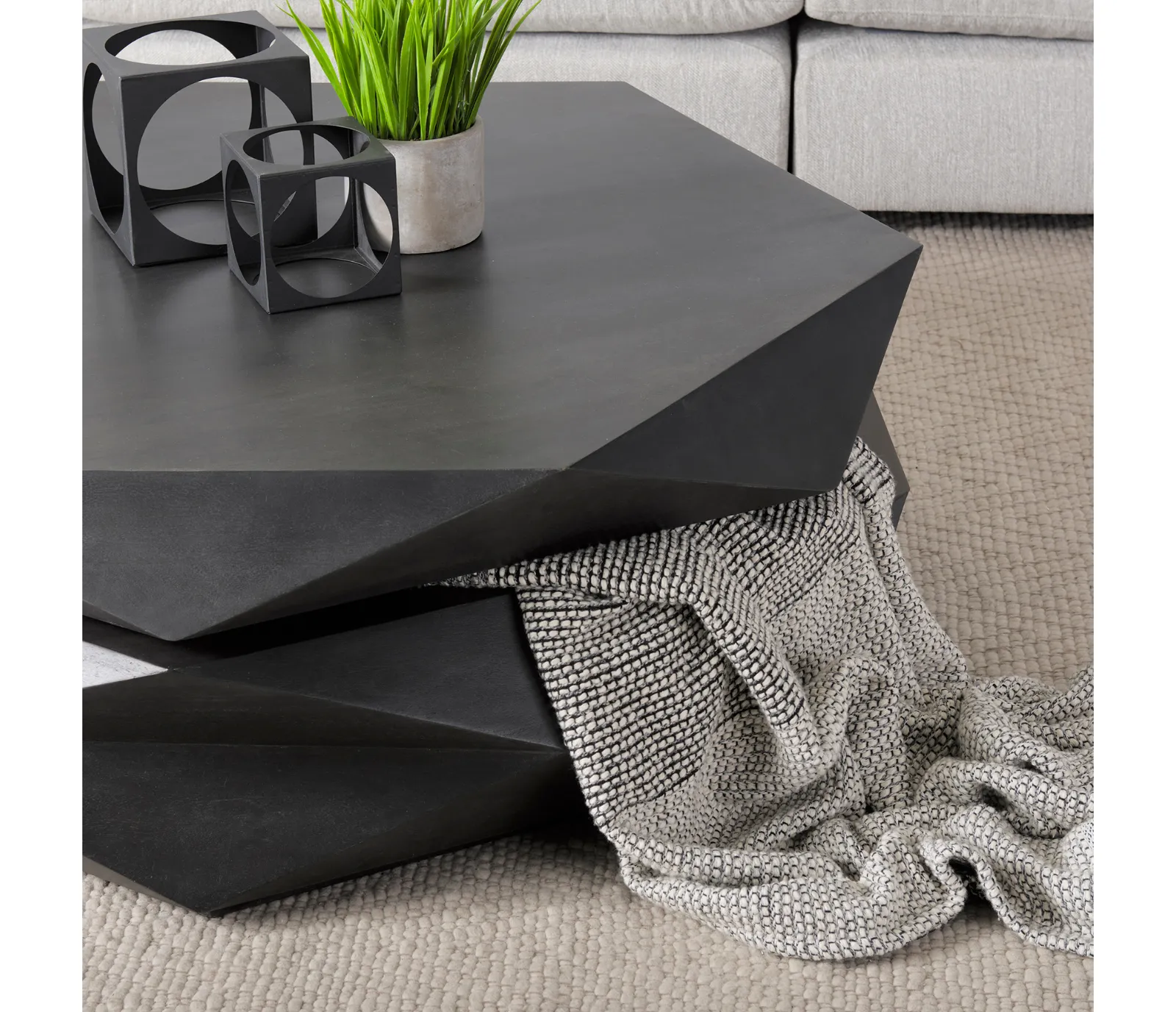 Arreto Coffee Table - Black