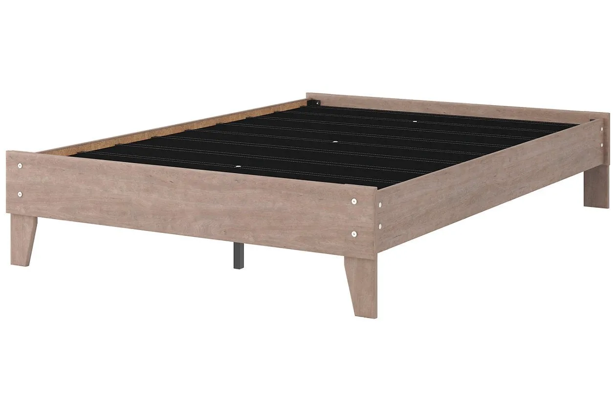 Flannia Gray Full Platform Bed