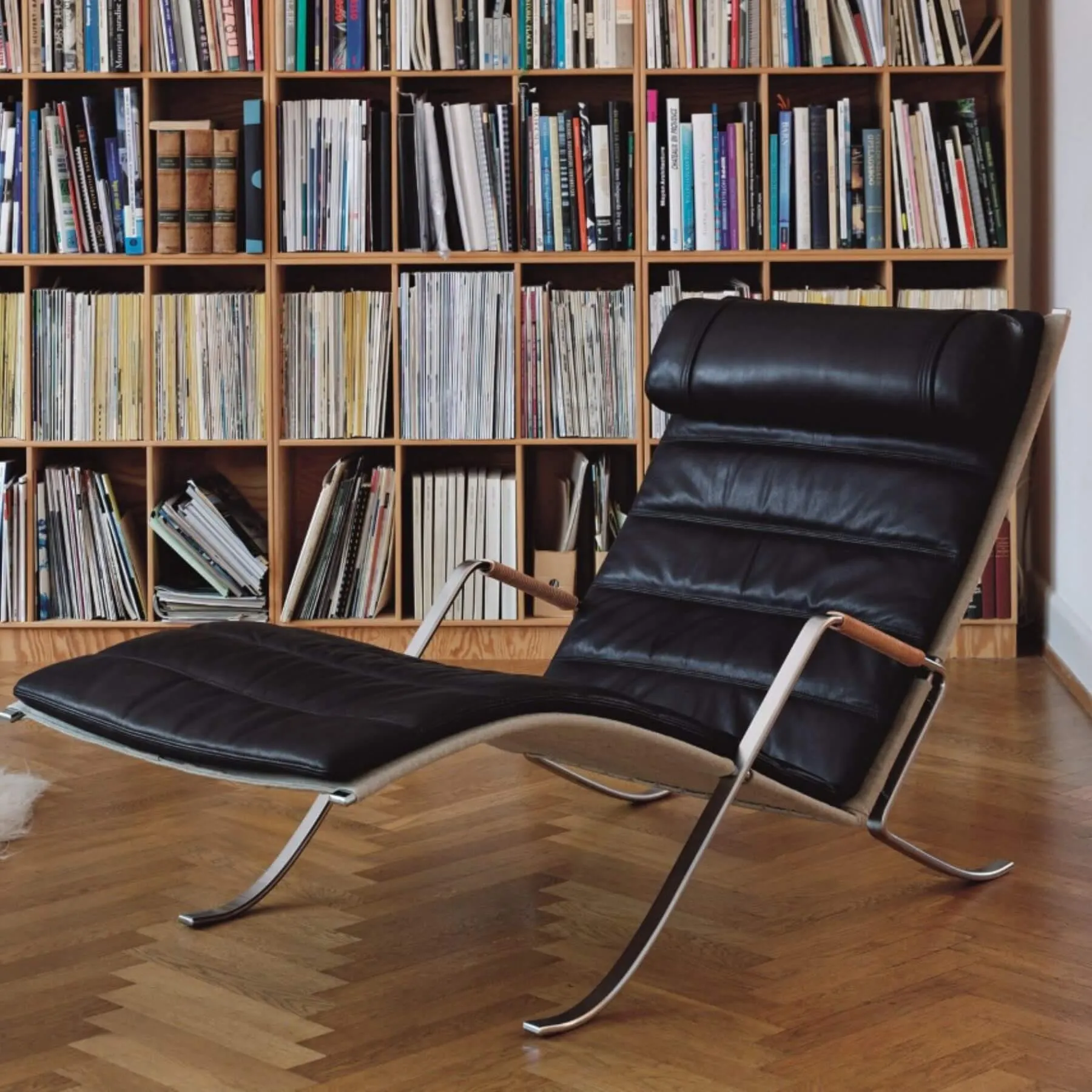 Lange Production Fk 87 Grasshopper Lounge Chair